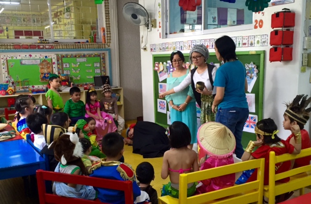 goodstart-preschool-quezon-city-progressive-school-children's-halloween-party-stories-around-the-world-teachers-roleplay-storytelling-activity